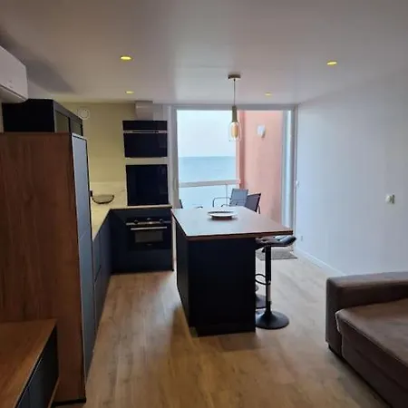 Cap Corniche - Agreable Bord *